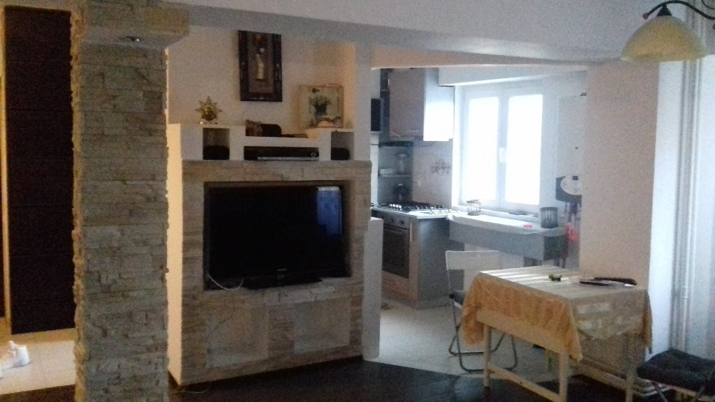 Apartament de închiriat, 4 camere,Tineretului