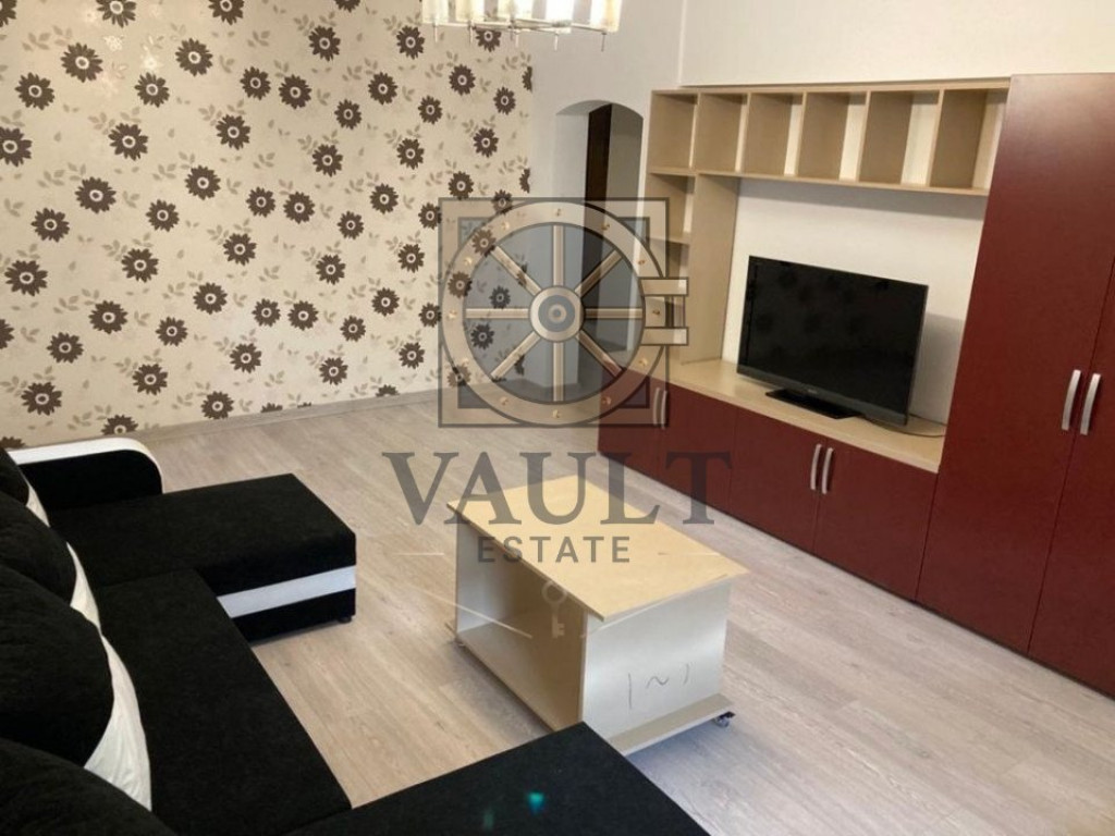 Apartament 3 camere-zona Drumul Sarii