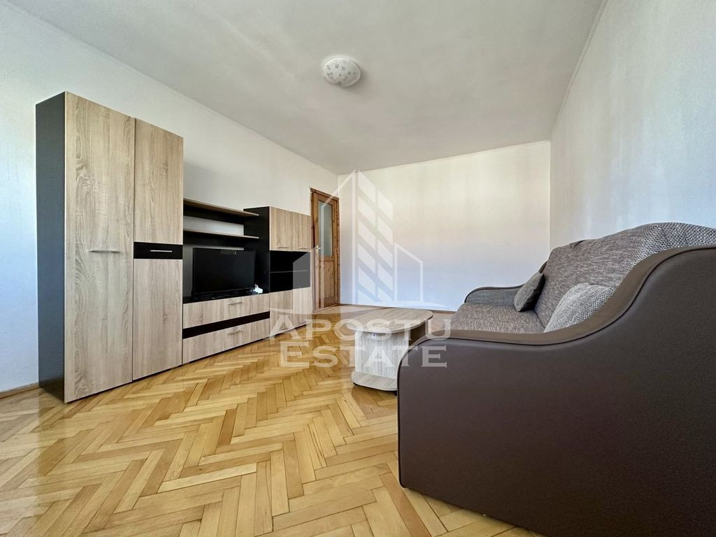 Apartament cu 2 camere, centrala proprie, zona Girocului