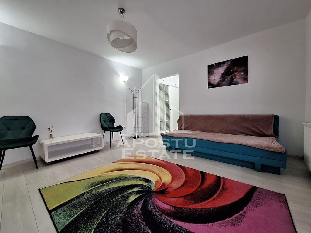 Apartament cu 2 camere, 65 mp utili, Confectii