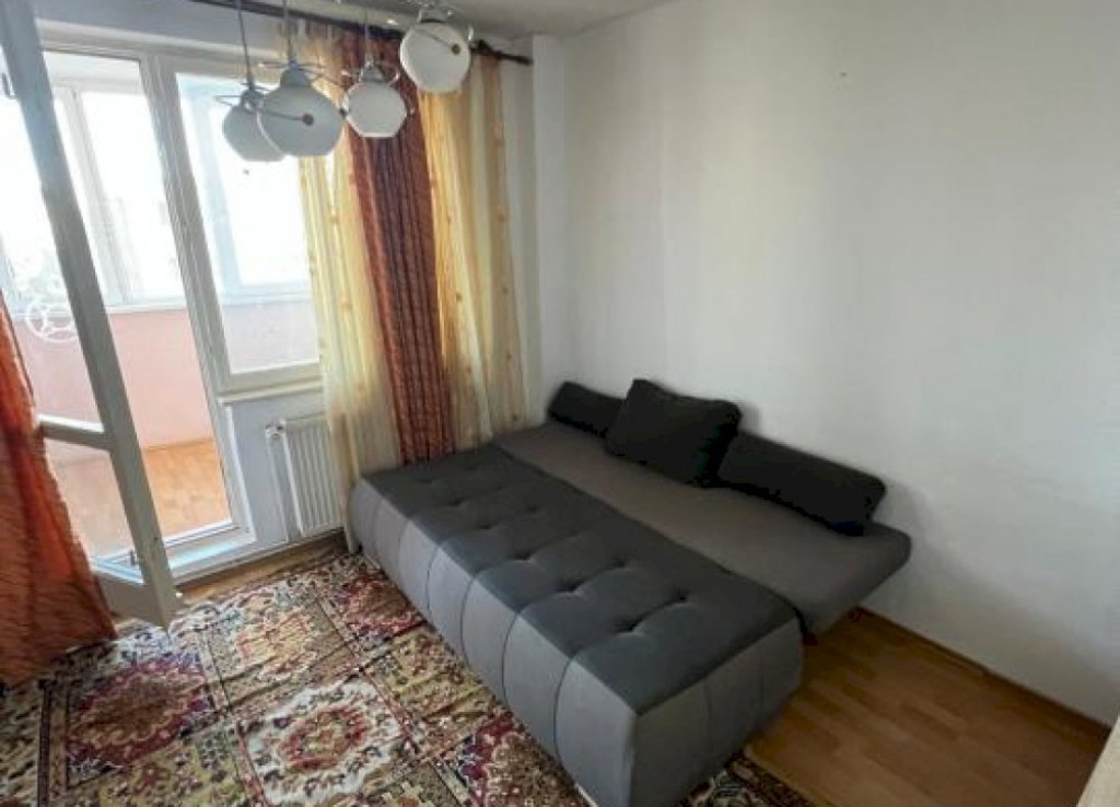 Apartament 3 camere, 2 balcoane - zona Astra(ID:16863)