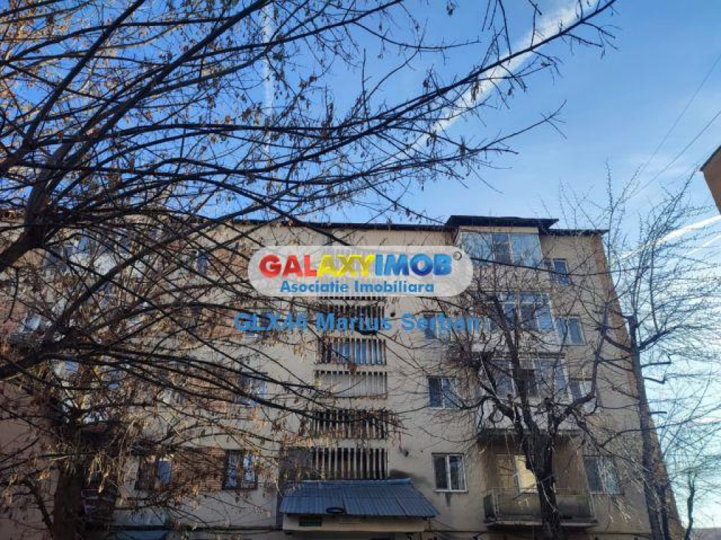 Apartament 4 camere Targoviste