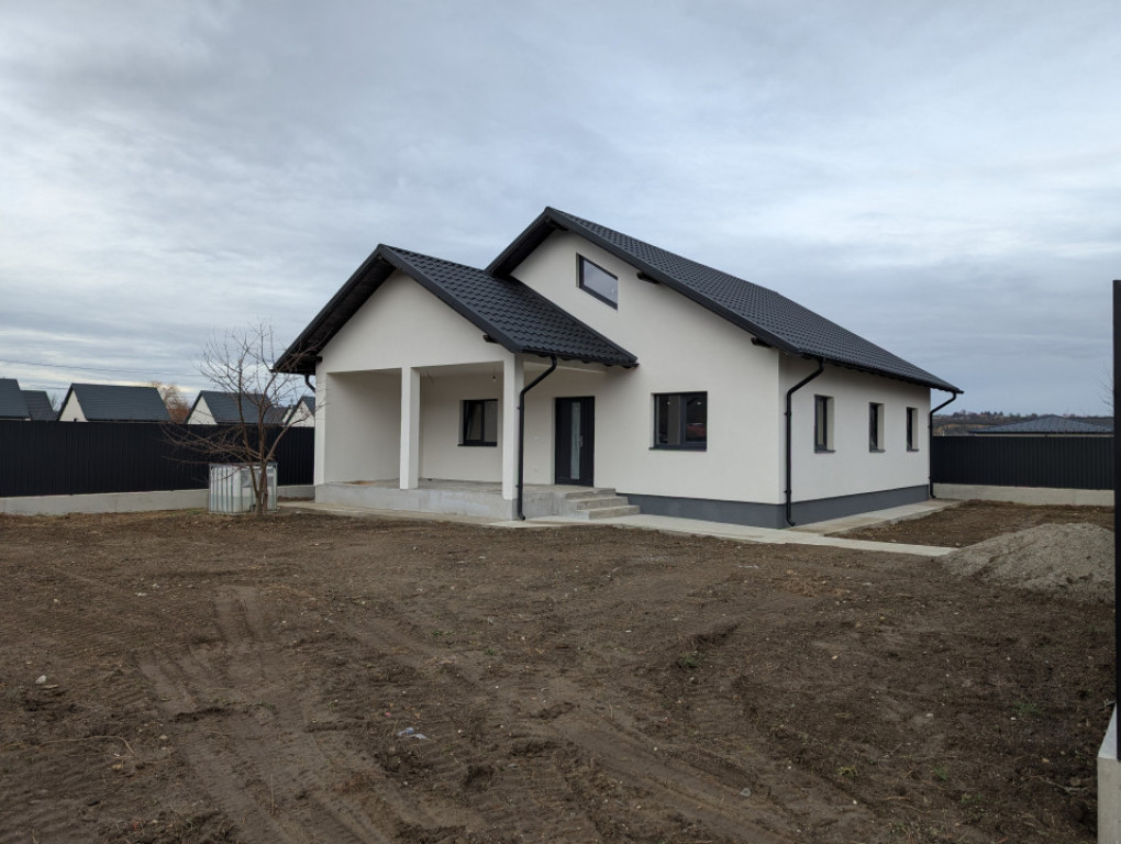 Casa Hemeius, încălzire pardoseala, 540 mp teren, 3 dormi