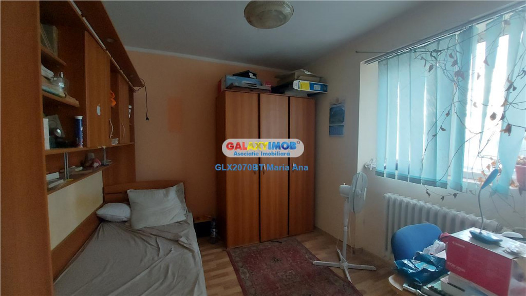 Apartament 4 camere, etaj 1, zona Rapsodia!