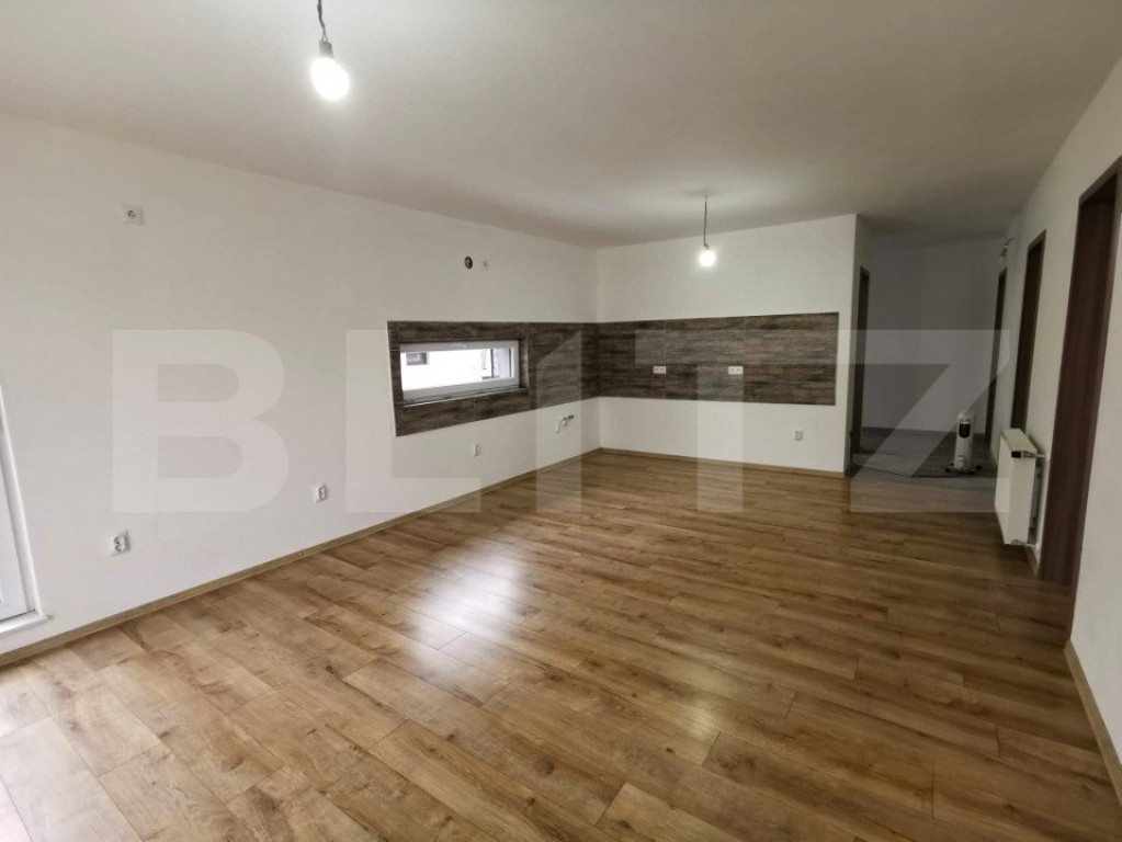 Apartament cu 3 camere de vânzare, 73 mp, în bloc nou, 202