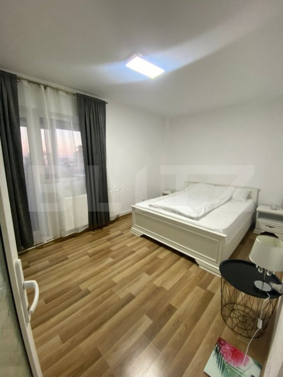 Apartament 2 camere, 40 mp, decomandat, zona Pacurari