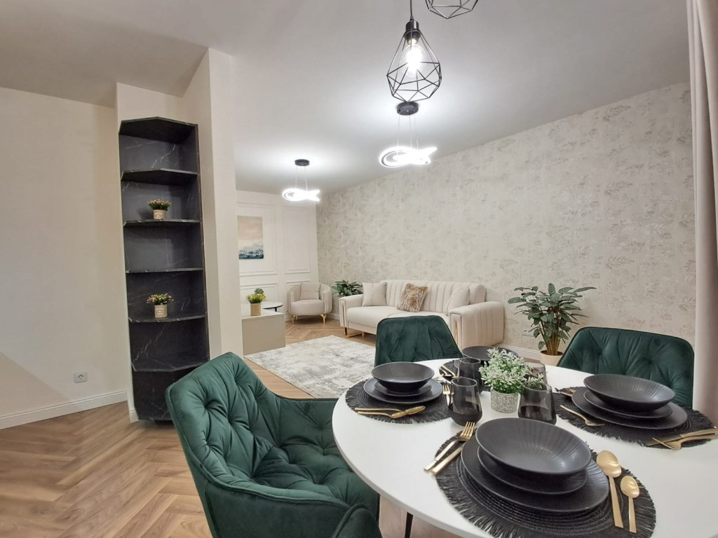 Apartament 2 camere LUX suprafata 58 mp,et.2 Marasti