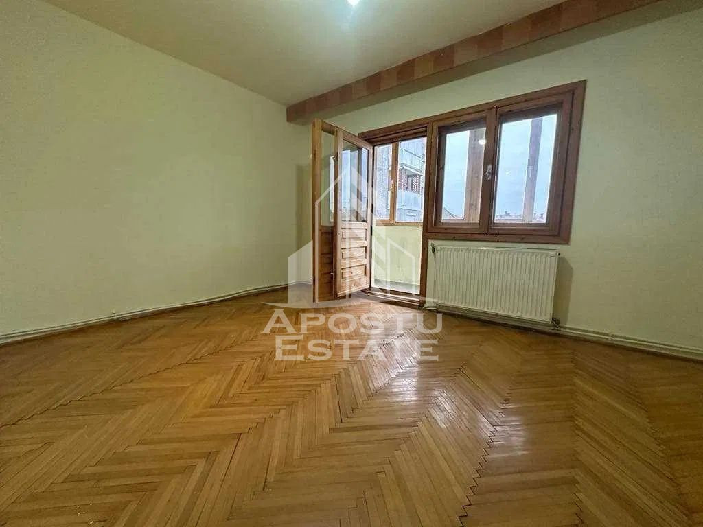 Apartament cu 3 camere