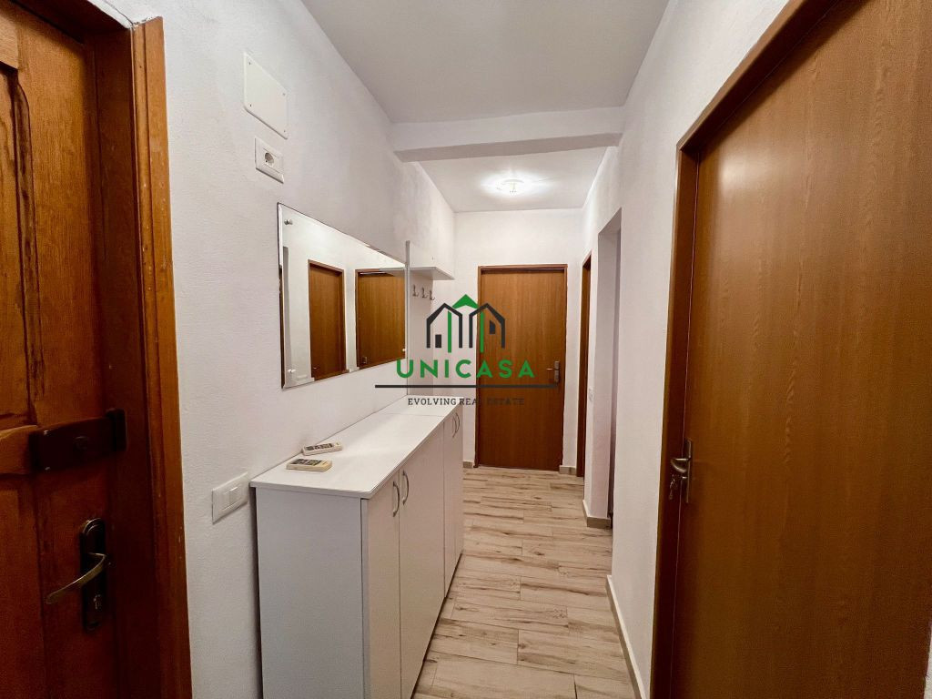 Apartament 3 camere/Centru/Et 1