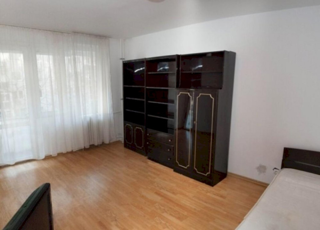 Apartament de 3 camere Tineretului-300m METROU