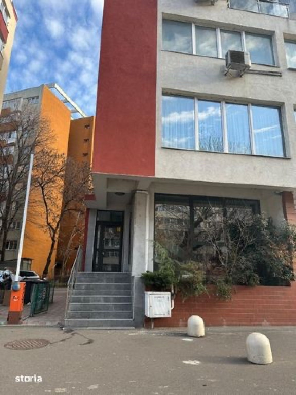 Piata sudului obregia etaj 3 apartament