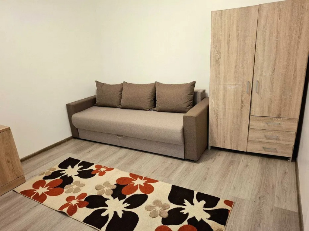 Apartament 2 camere , in Podu Ros