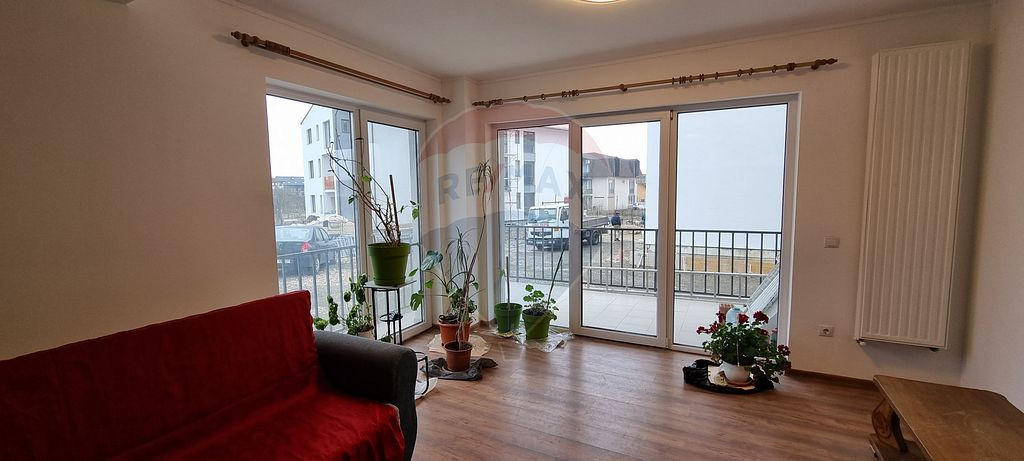 Apartament in bloc nou , cu loc parcare