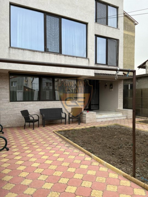 Casa rezidențială 5 camere 230mp curte 200mp KM5 șoseaua