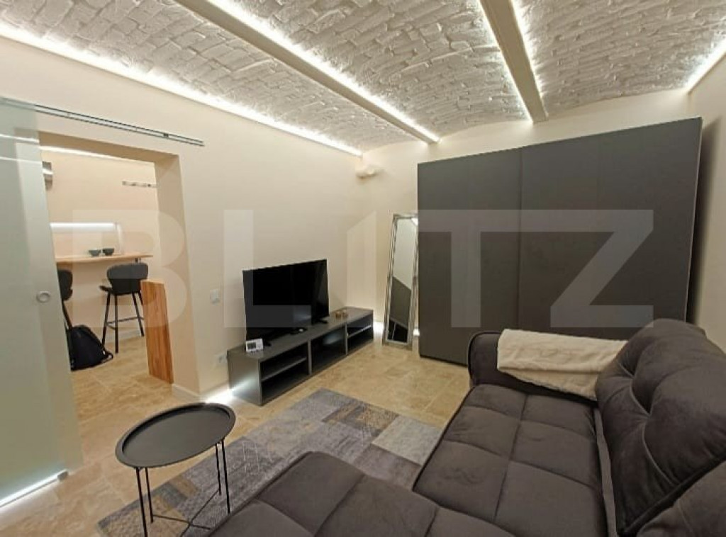 Apartament de o camere, 24 mp, zona Ultracentral