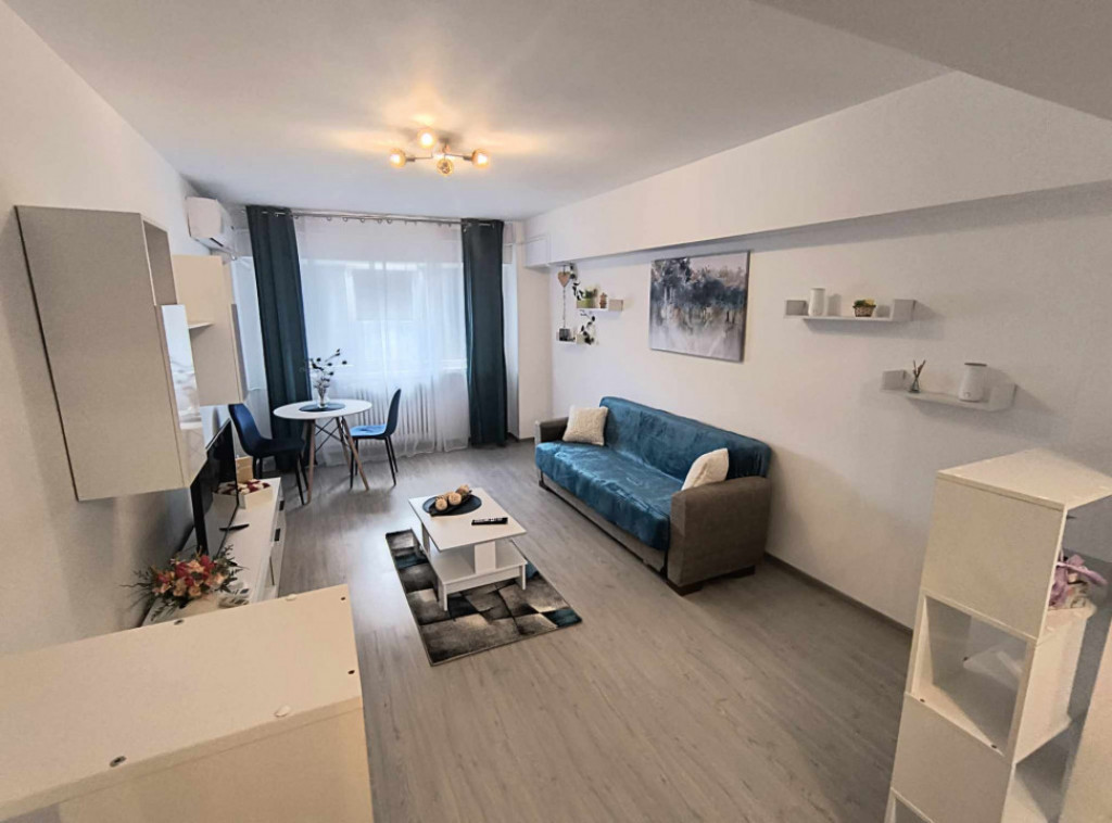 APARTAMENT 4 CAMERE DE VANZARE ULTRACENTRAL ETAJ 6