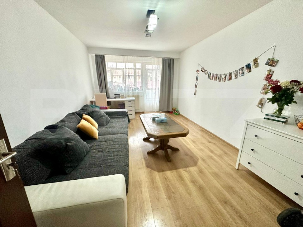 Apartament cu 3 camere