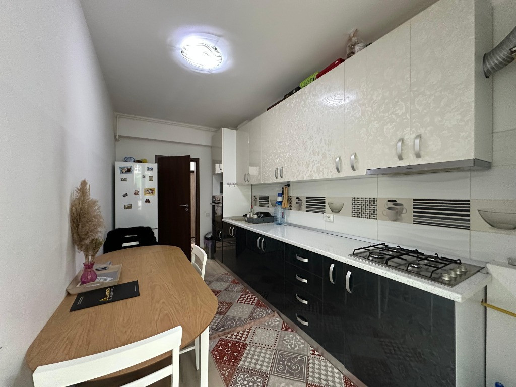 Apartament 2 camere 65 mp , gata de mutat