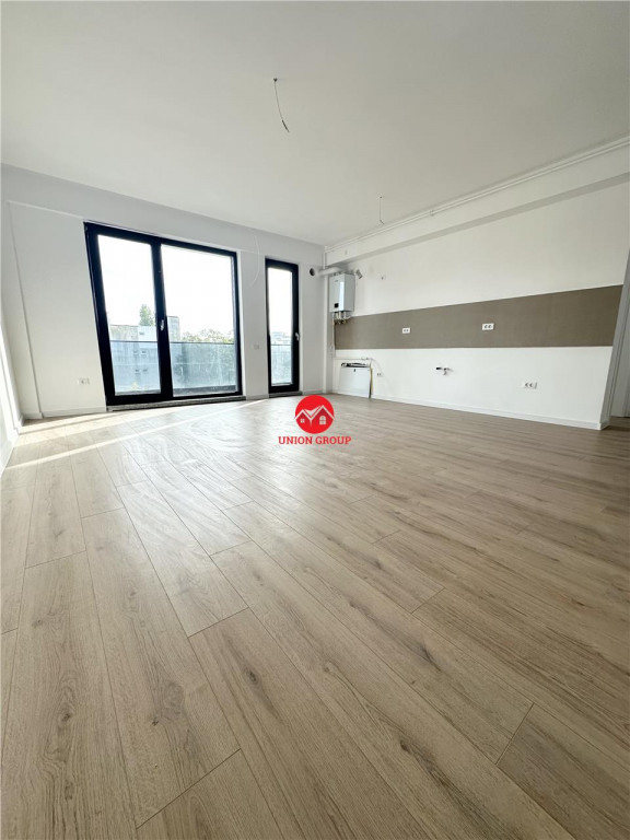 Apartament 2 Camere in Bloc Nou, Zona Dacia, Loc de Parcare