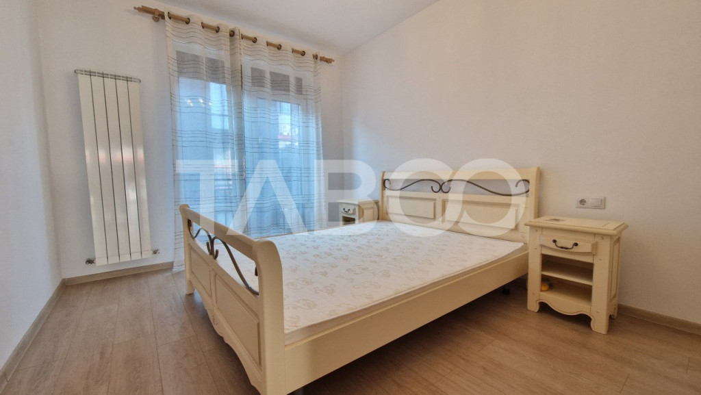 Apartament modern decomandat 3 camere balcon si parcare Arhi