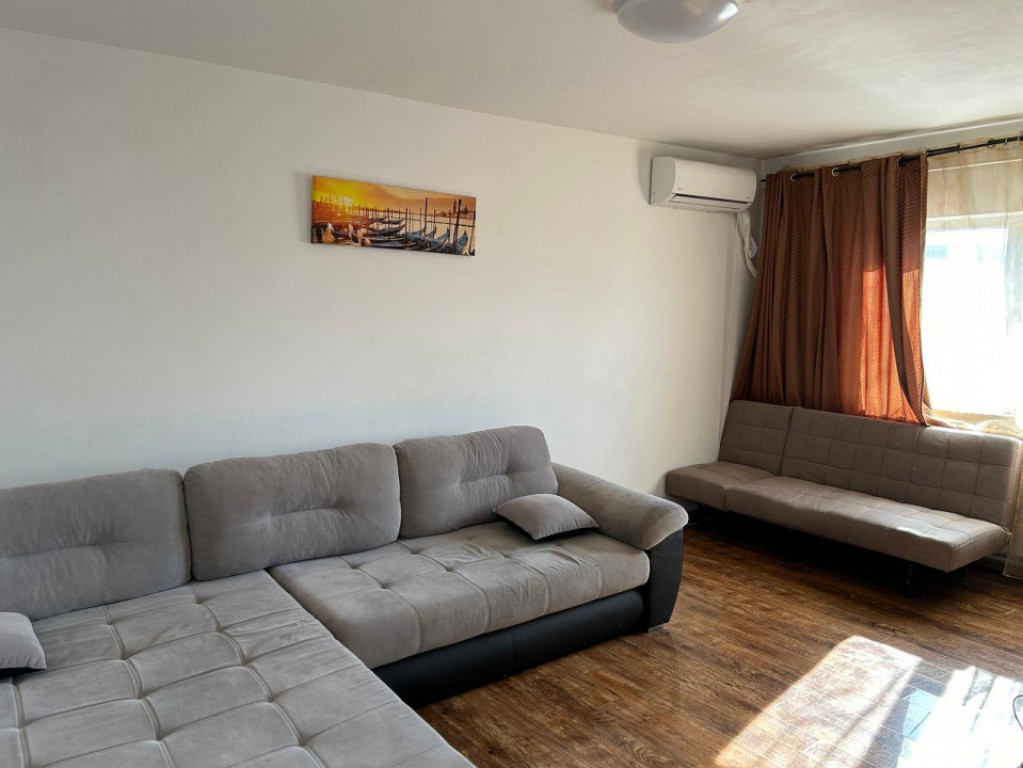 Apartament 3 camere situat in zona Tomis Nord - Ciresica