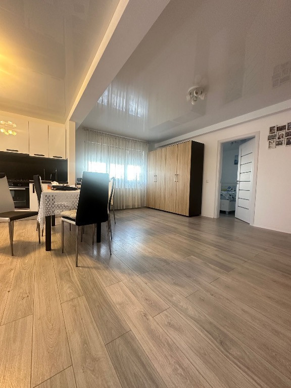 Apartament 2 camere cu grădină de 70 mp zona Sanpetru