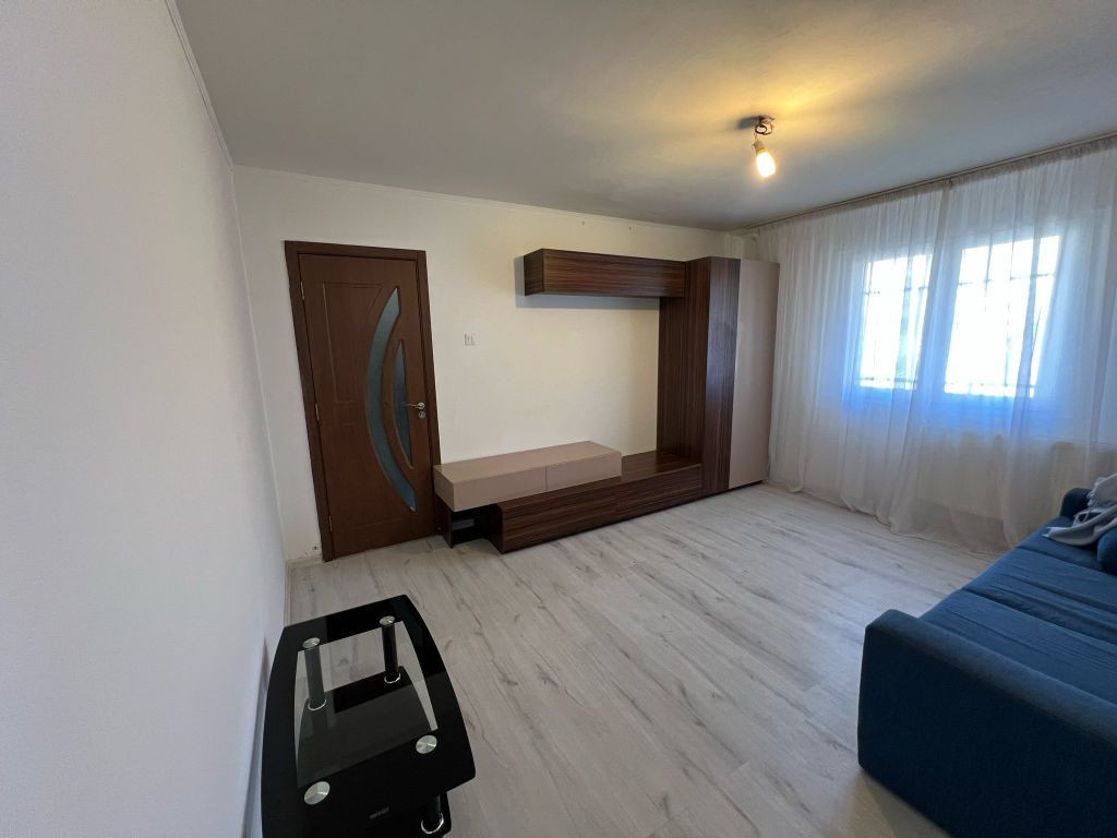 Apartament 2 camere Resita