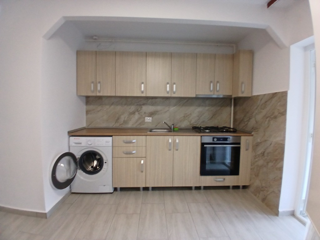 Apartament 2 camere, zona Ștefan