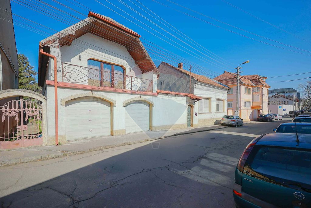 Casă Individuală,Teren 561 mp, Ultracentral, Parc Brăt...