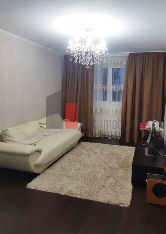 Apartament 4 camere Nicolae Grigorescu-Titan Ozana