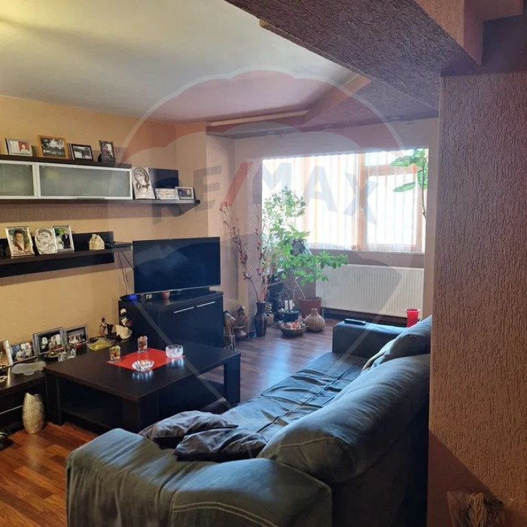 Apartament transformat din 4 in 3 camere | Pitesti | Gava...