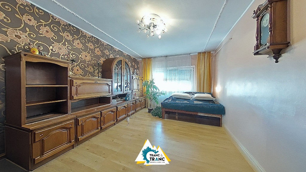 Apartament familial cu 3 camere în zona Miorița