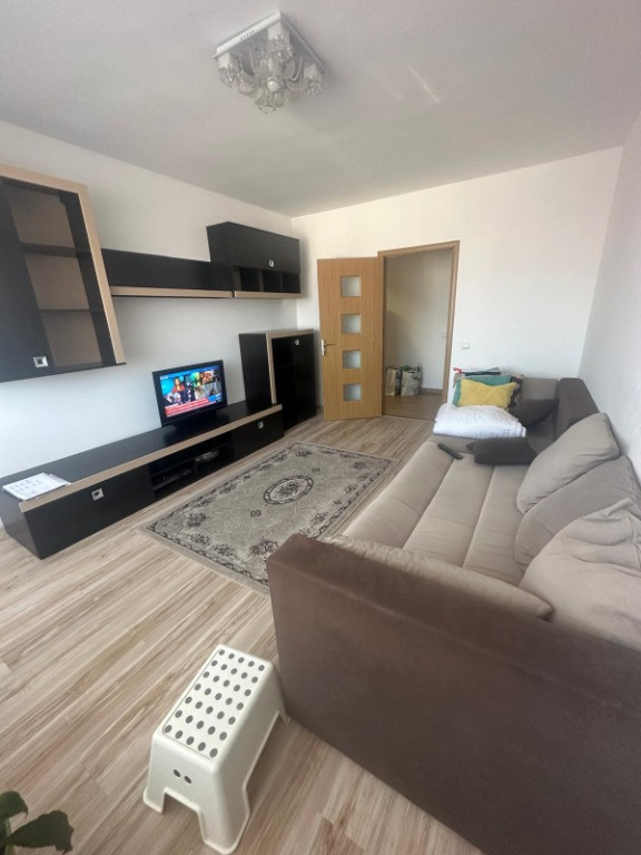 [Penny Market] Apartament cu 3 camere