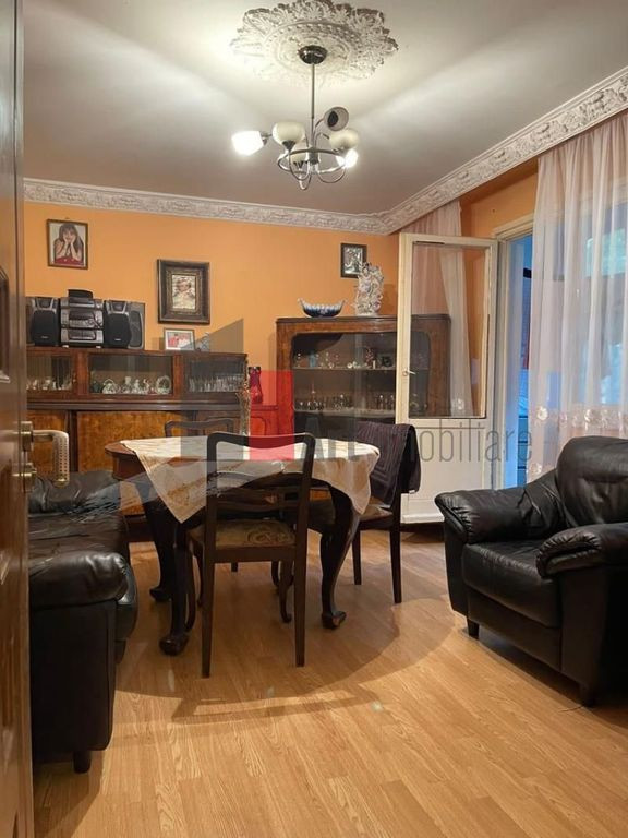 Apartament 4 camere Titan Parcul Titanel