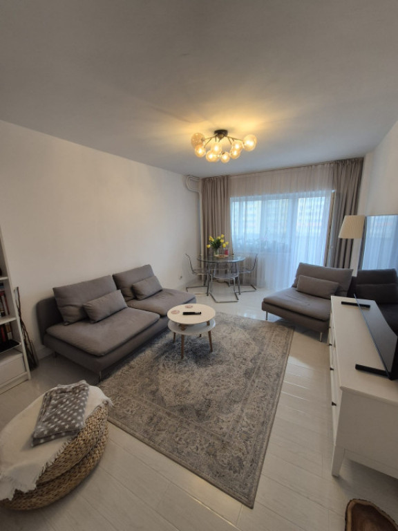 Apartament cu 3 camere