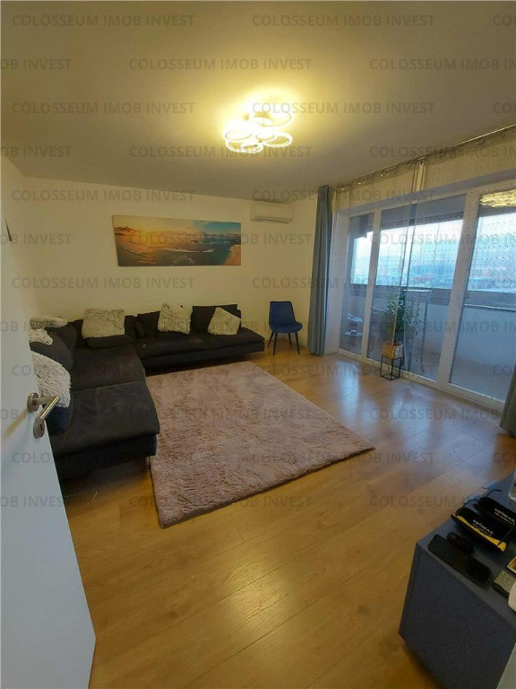 Apartament cu 3 camere