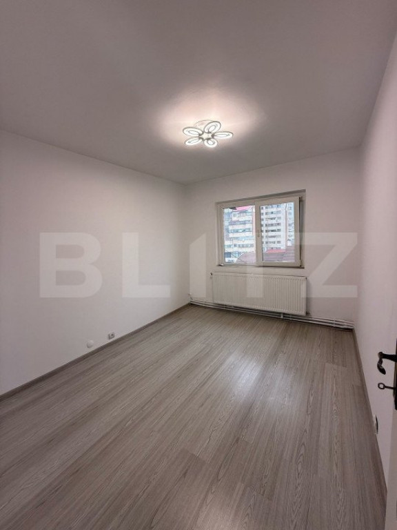 Apartament cu 3 camere