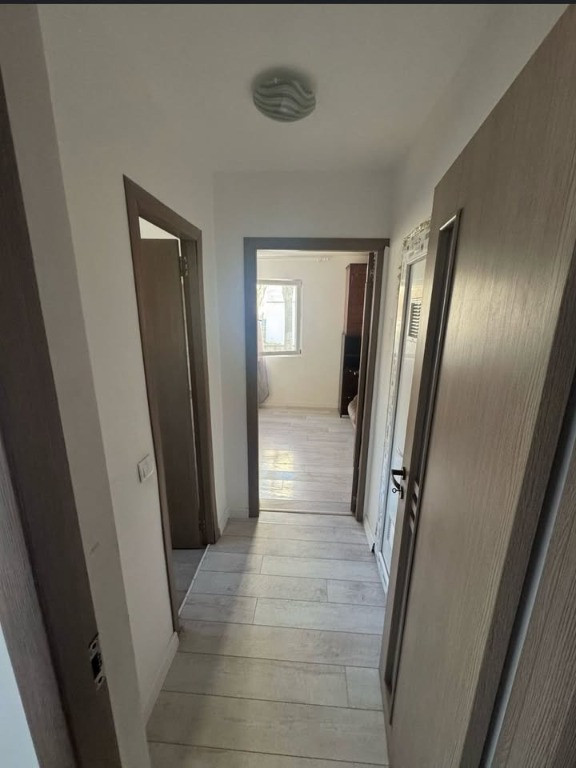 Apartament 2 camere , in Cantemir