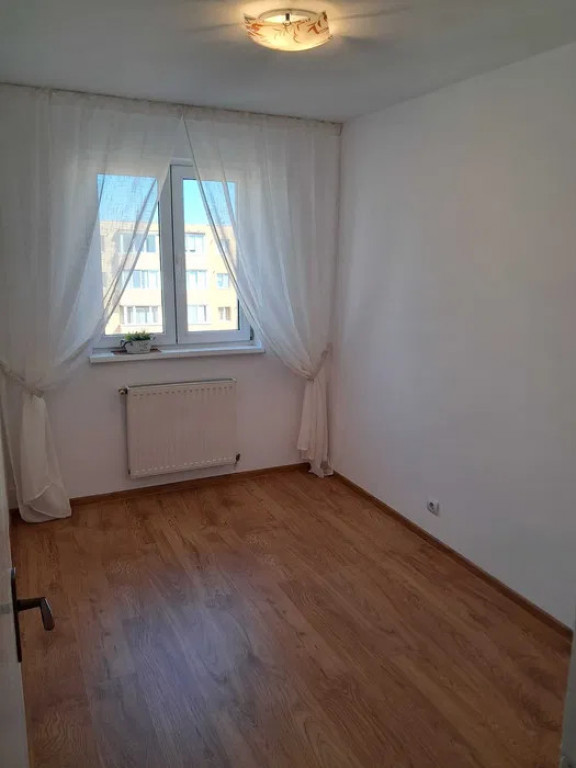 Apartament cu 3 camere