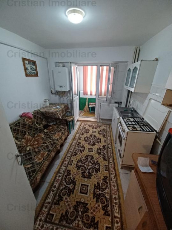 Apartament 2 camere confort 1 decomandat zona Vidin