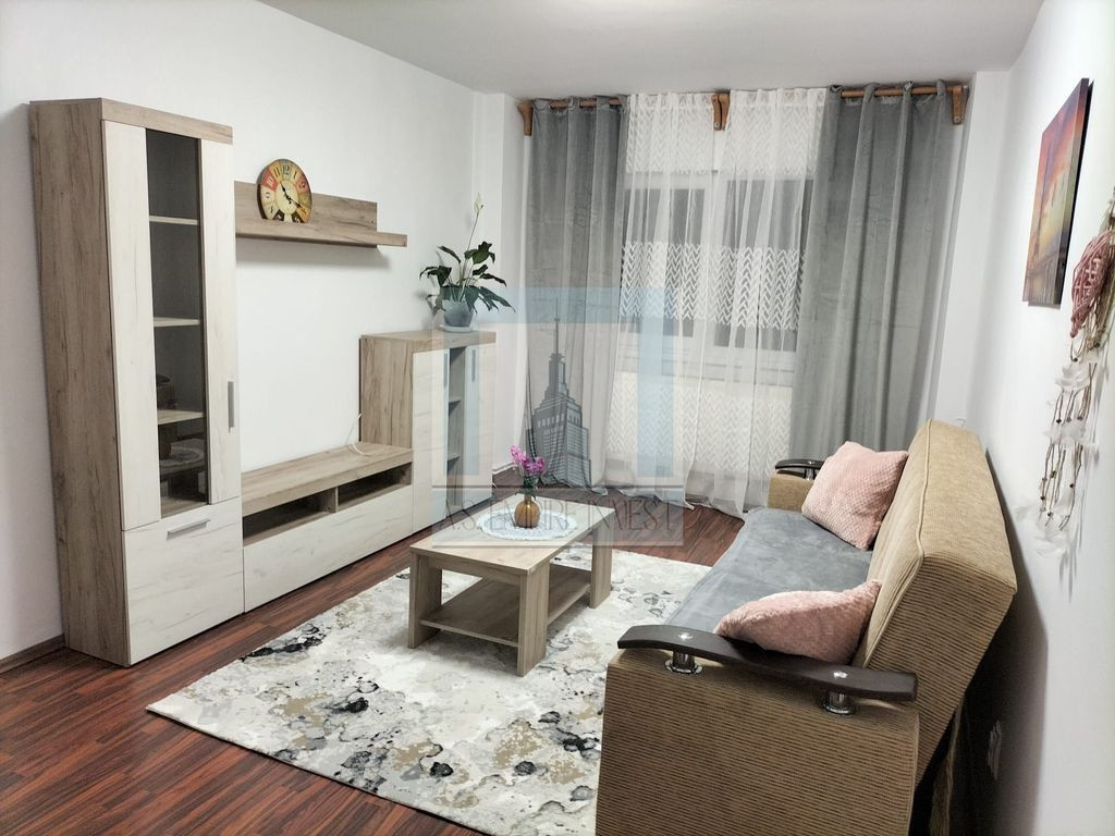 Apartament 3 camere mobilat-utilat - zona Astra