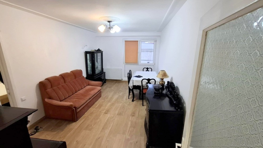 Apartament 3 camere D, in Piata Unirii