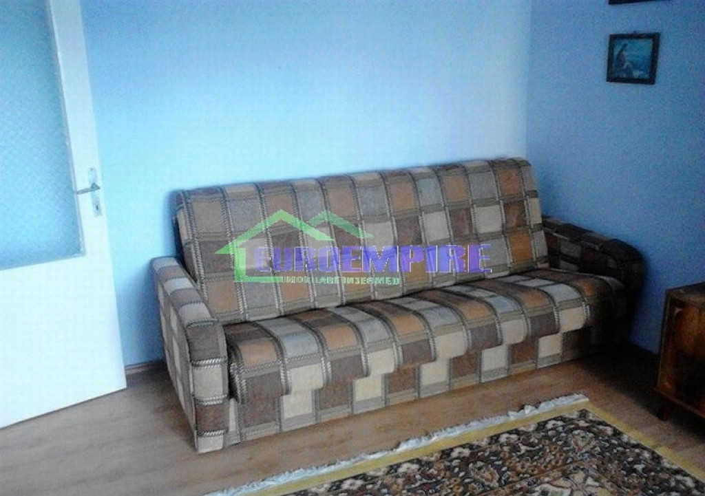 Apartament 2 camere de vanzare zona KM 5