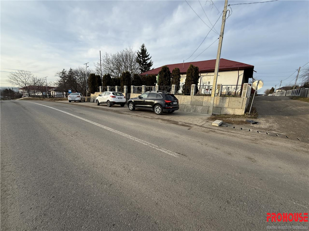 Secuieni - 17km de Bacau - spatiu comercial