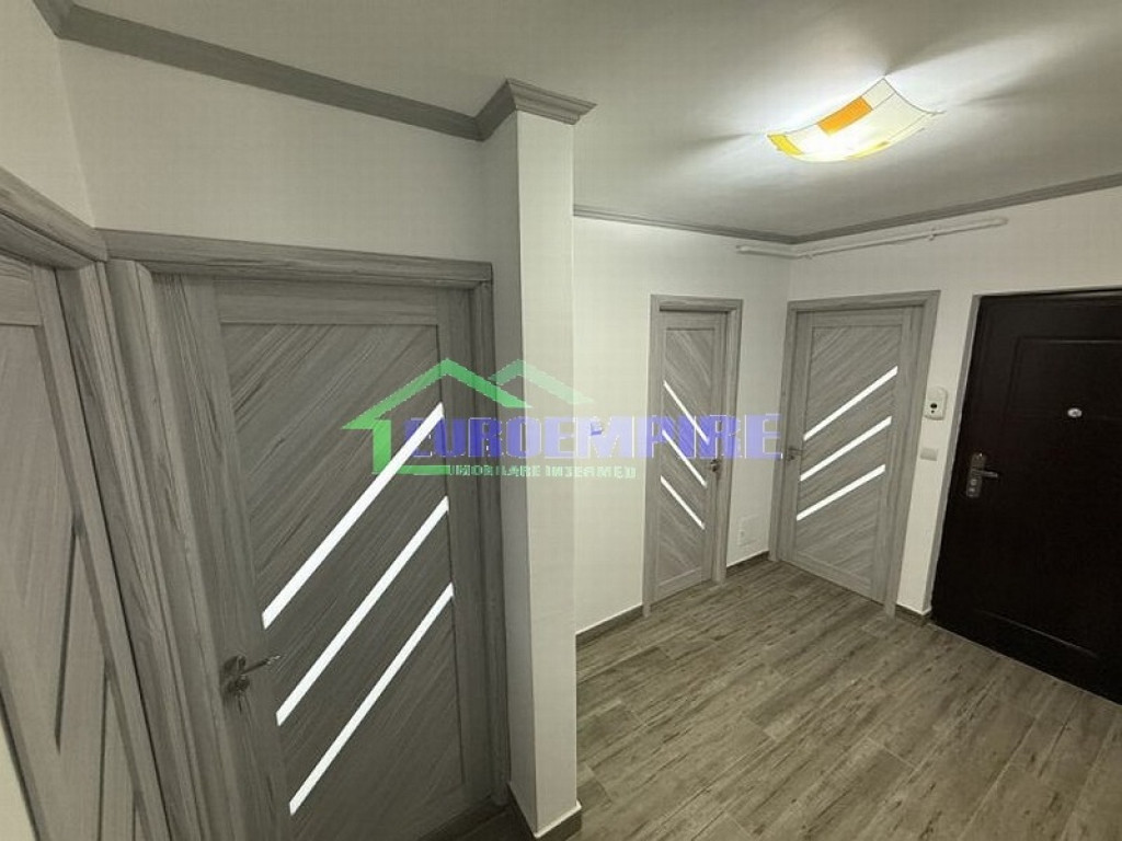 Apartament 2 camere de vanzare zona Dacia