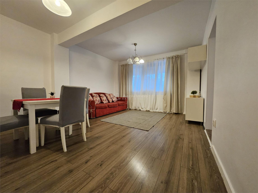 Apartament 4 camere - Calea Calarasilor / Strada Tepes Voda