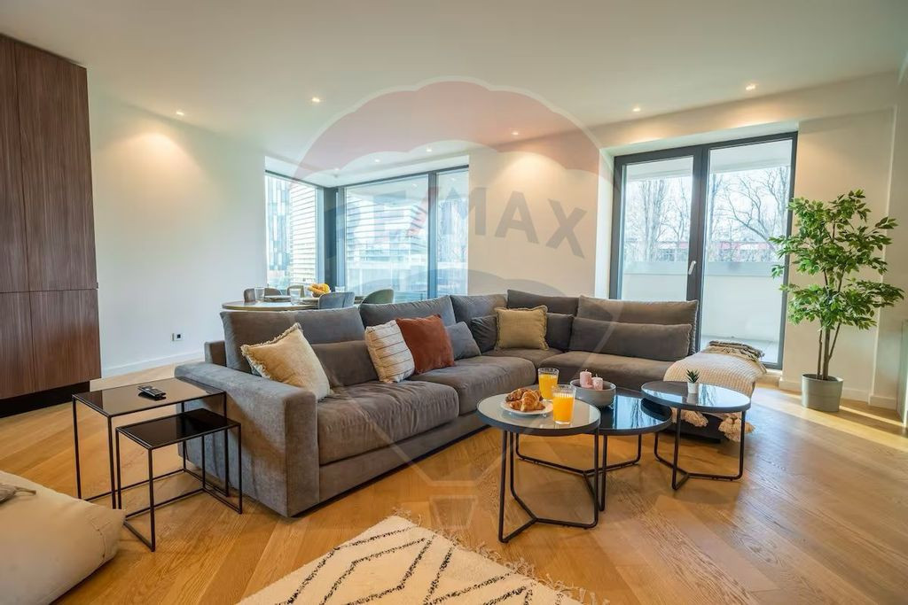 Apartament cu 3 camere de vânzare Aviatiei Tower/Promenada